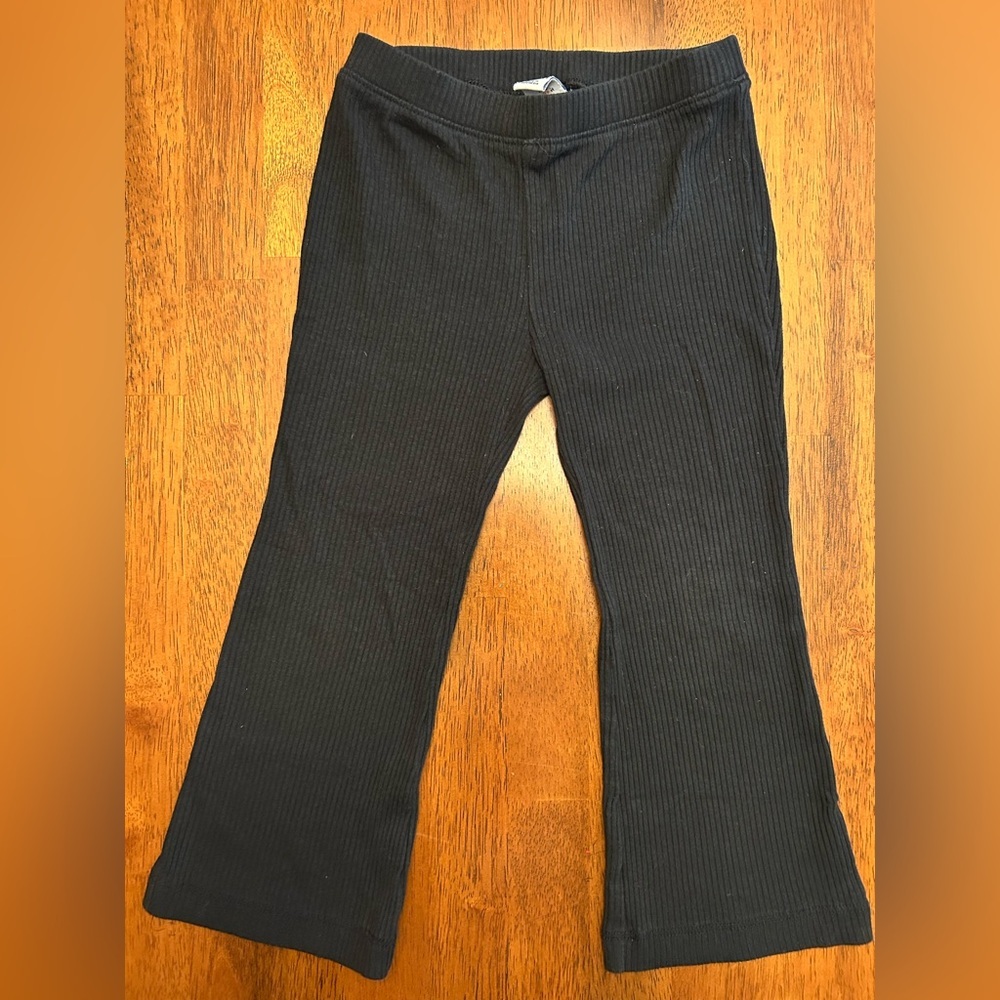 Ribbed Knit Black Flare Stretch Pants | Girls Size 3T | Old Navy